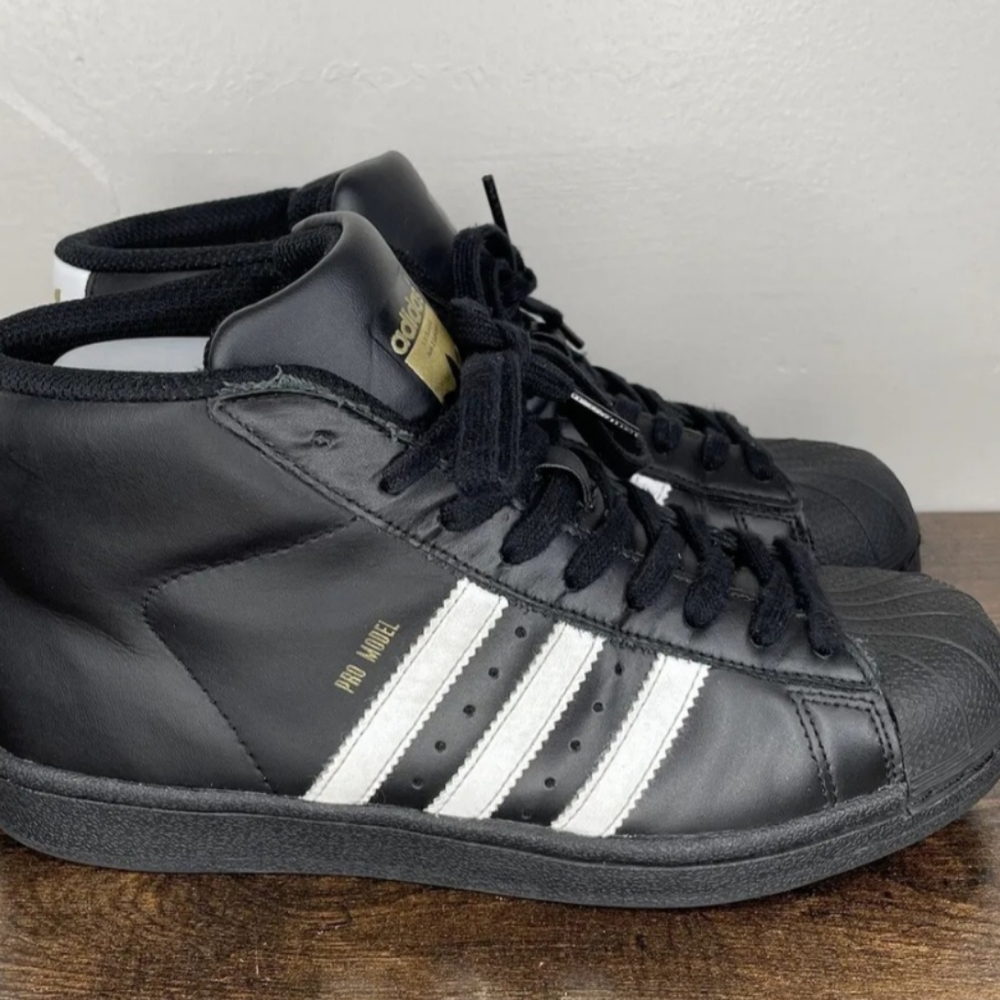 Adidas Pro Sneakers